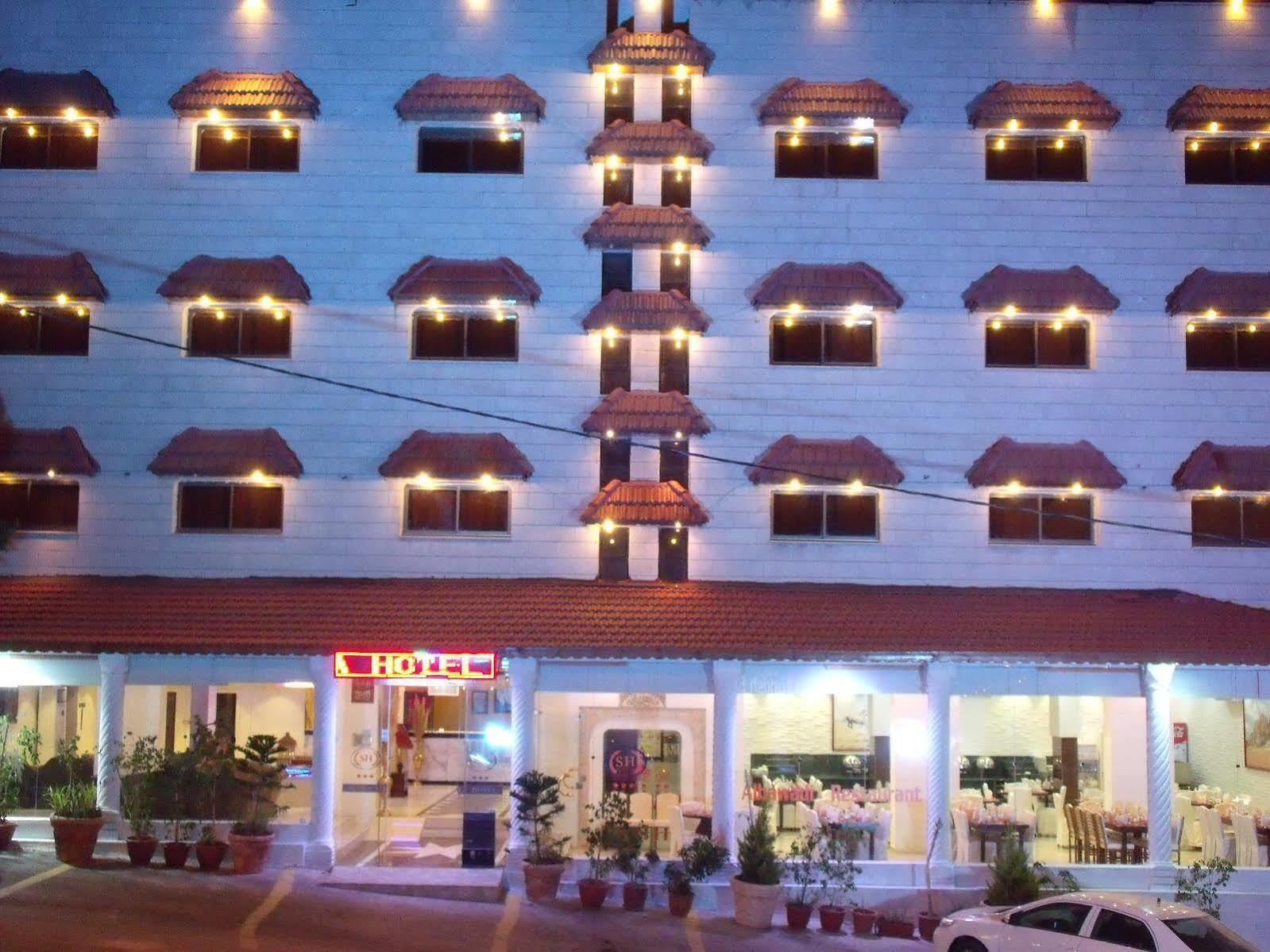 瓦迪穆萨 Sella酒店 外观 照片
